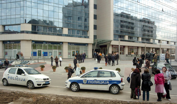 Делегација ЕУ у Србији под сумњом за корупцију?